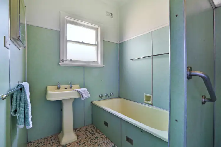 Sixth view of Homely house listing, 34 Billabong Avenue, Dapto NSW 2530