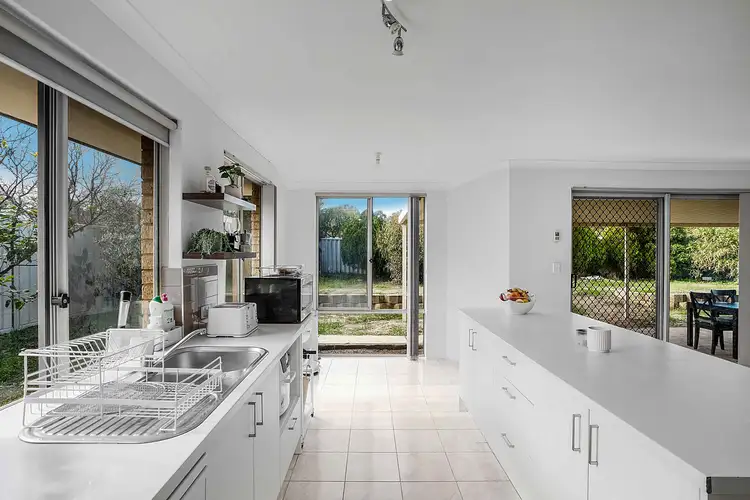 Seventh view of Homely house listing, 18 Daley Close, Atwell WA 6164