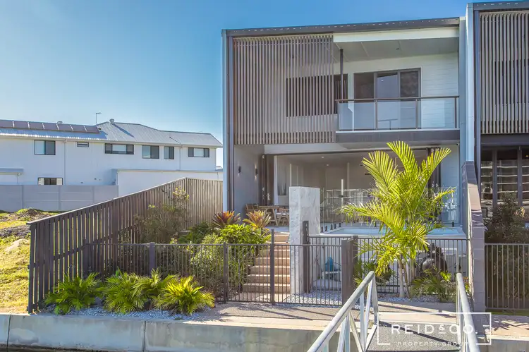 13A Quay Circuit, Newport QLD 4020