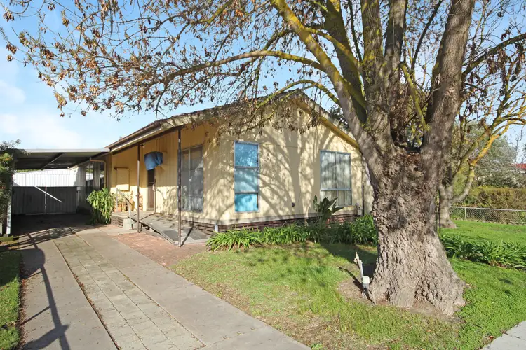8 Puls Place, Horsham VIC 3400