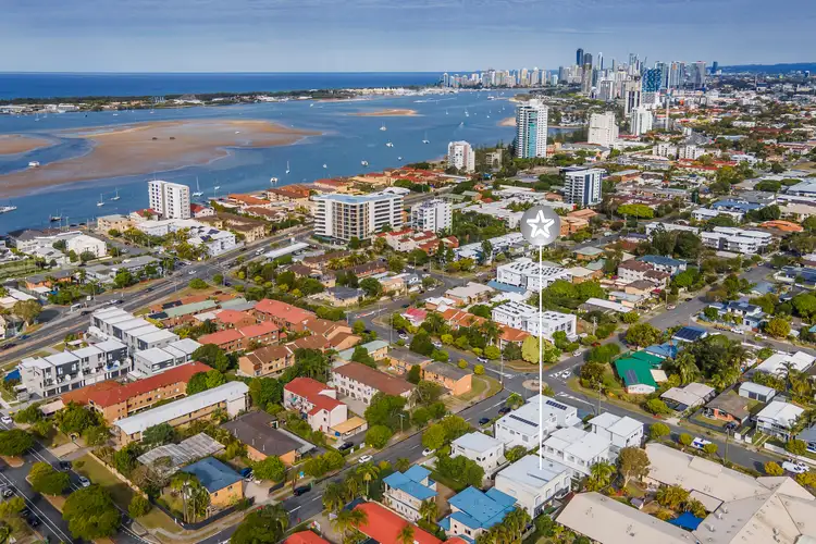 3/160 Muir Street, Labrador QLD 4215