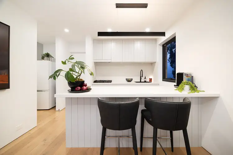 Sixth view of Homely apartment listing, 7/23 Rosecliffe Street, Highgate Hill QLD 4101