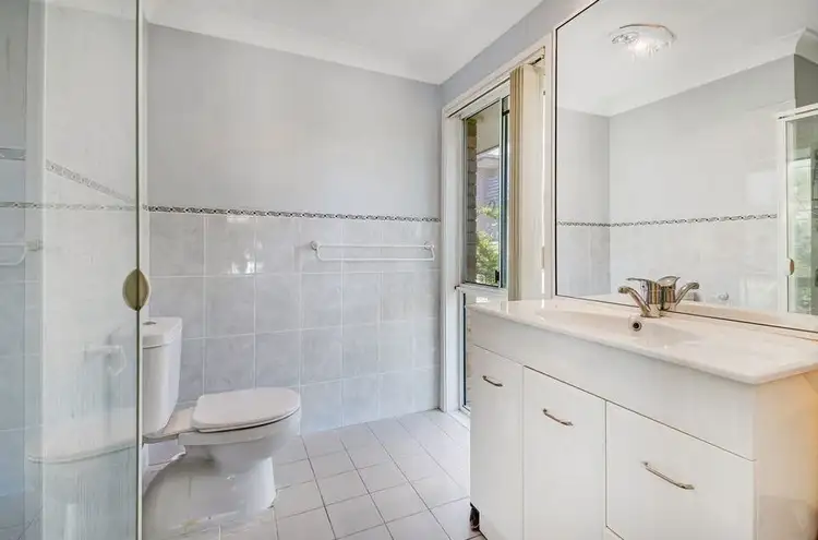 Fourth view of Homely house listing, 2/40 Victor Avenue, Paradise Point QLD 4216