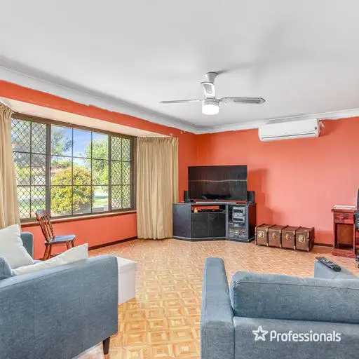 Fourth view of Homely house listing, 16 Windarra Way, Armadale WA 6112