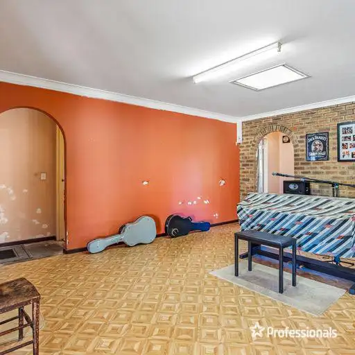 Seventh view of Homely house listing, 16 Windarra Way, Armadale WA 6112