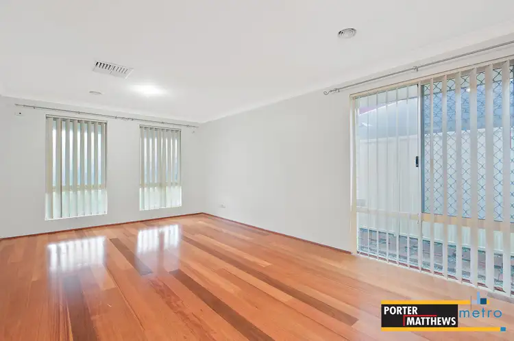 Fourth view of Homely house listing, 33 Abrolhos Loop, Beckenham WA 6107