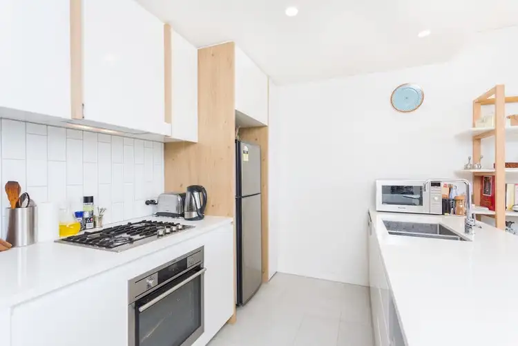 Third view of Homely unit listing, 2/33 Harvey Street, Little Bay NSW 2036