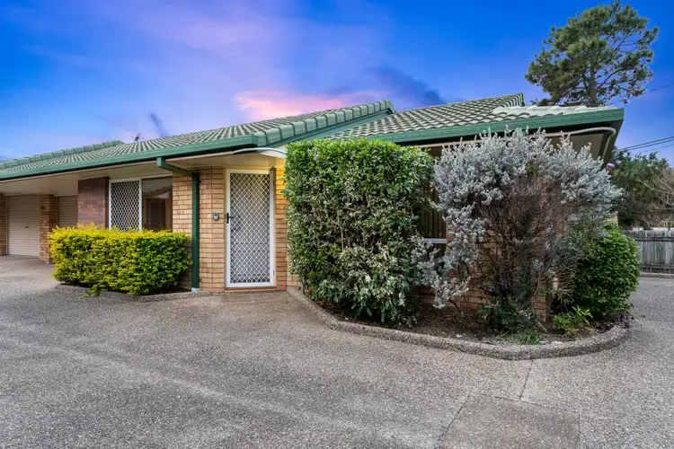 Main view of Homely unit listing, 1/15 Thompson Crescent, Clontarf QLD 4019
