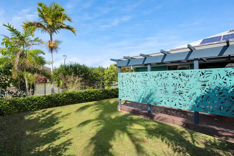 2/103 Whitehaven Drive, Blacks Beach QLD 4740