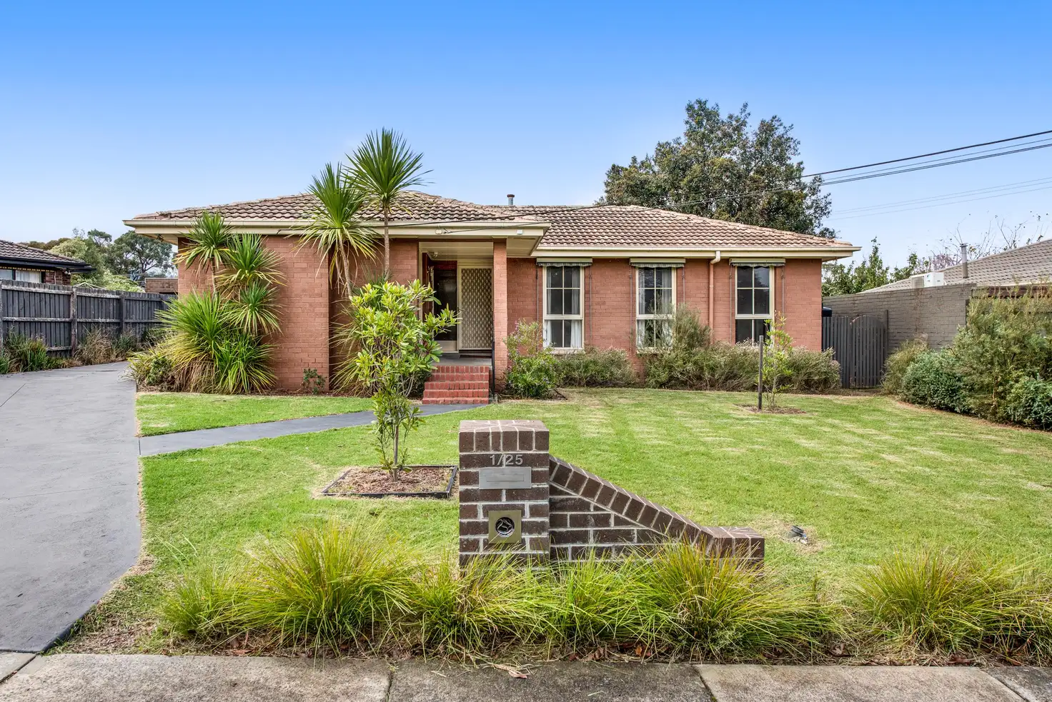Main view of Homely townhouse listing, 1/25 Ross Street, Ferntree Gully VIC 3156