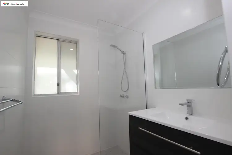 Fifth view of Homely house listing, 7B Folkstone Court, Waroona WA 6215