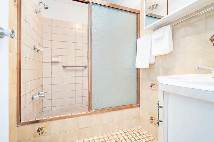 Sixth view of Homely unit listing, 1/75 Eastern Road, Geraldton WA 6530