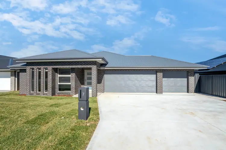 Main view of Homely house listing, 7 Parklands Way, Orange NSW 2800