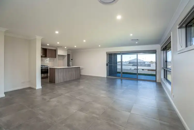 Fourth view of Homely house listing, 7 Parklands Way, Orange NSW 2800