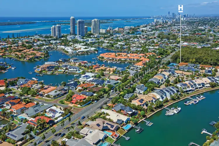 62/100 Morala Avenue, Runaway Bay QLD 4216