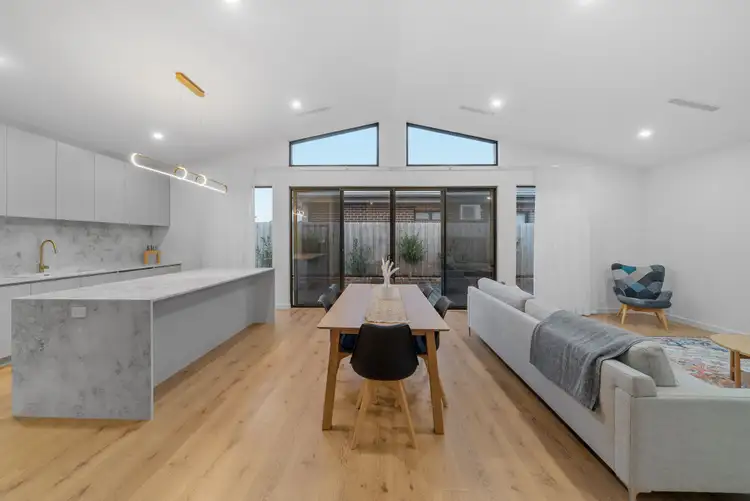 Sixth view of Homely house listing, 10 Vermilion Drive, Greenvale VIC 3059