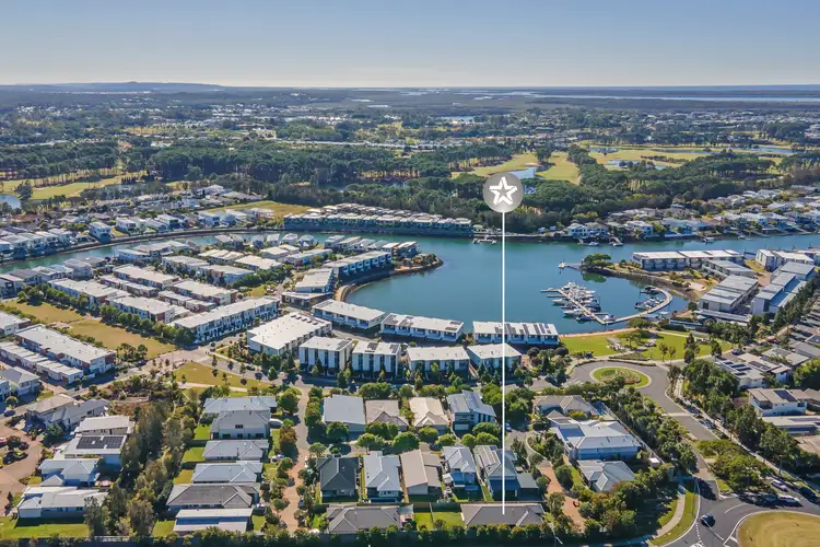 3 Stillwater Court, Hope Island QLD 4212