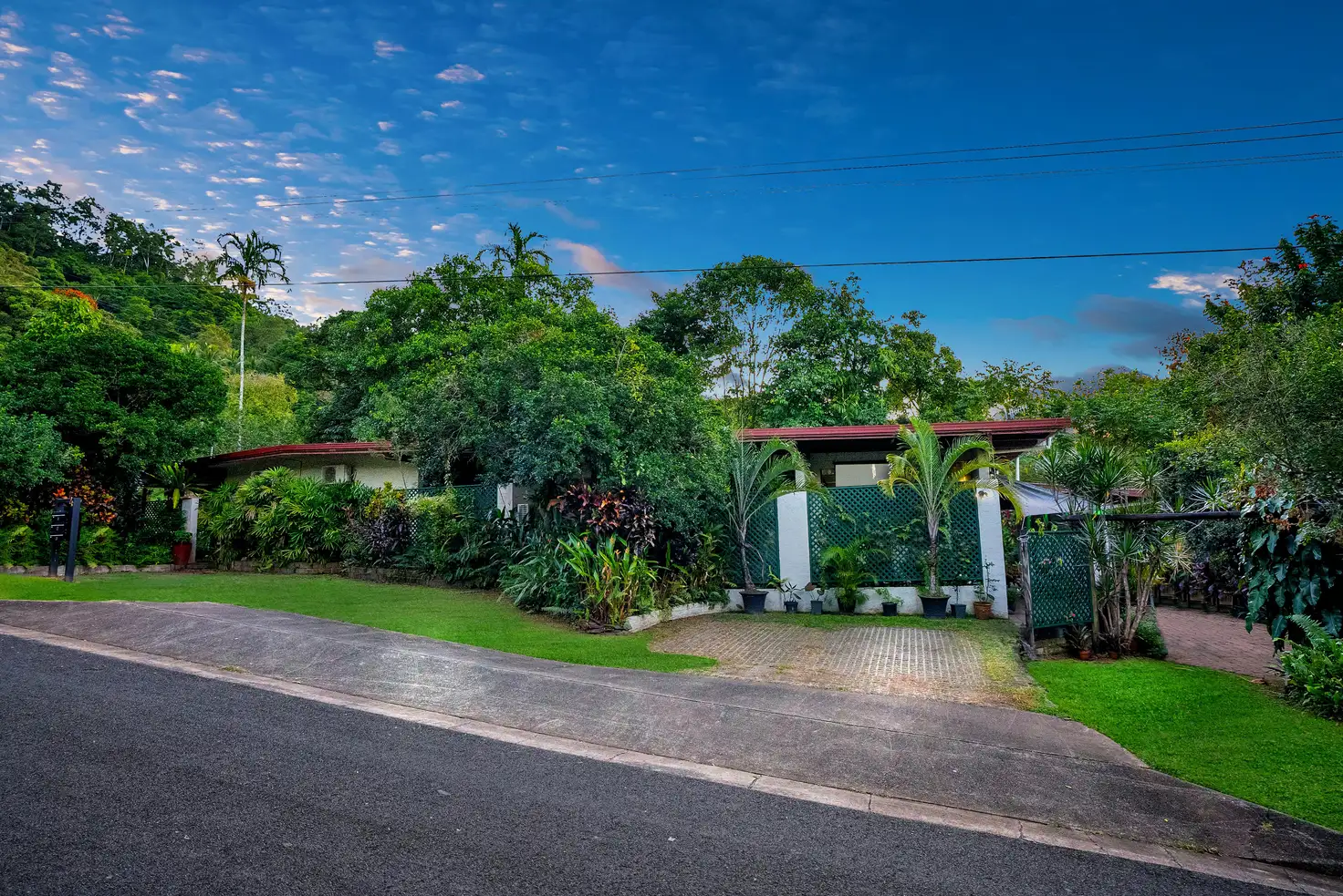 Main view of Homely semi-detached listing, 6-8 Sun Street, Brinsmead QLD 4870