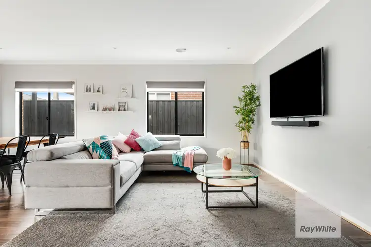 Fifth view of Homely house listing, 32 Avisha Way, Greenvale VIC 3059