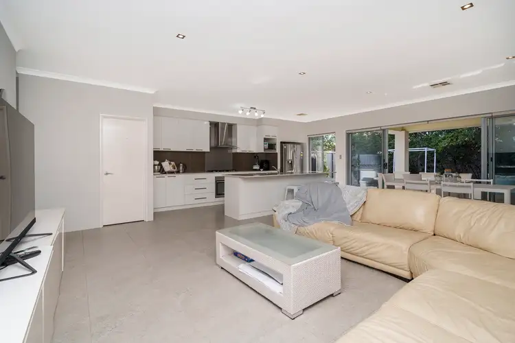 6A Brittain Street, Como WA 6152