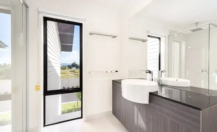 Sixth view of Homely townhouse listing, 30/1 Ancora Crescent, Hope Island QLD 4212