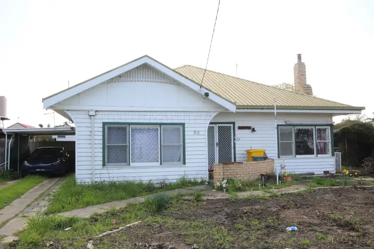 30 South Street, Minyip VIC 3392