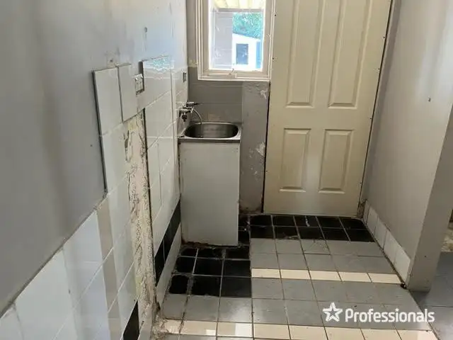 Seventh view of Homely house listing, 5 Coonong Place, Armadale WA 6112