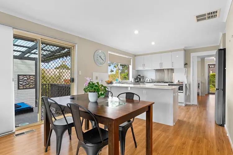 Third view of Homely house listing, 5 Caledonia Court, Berwick VIC 3806