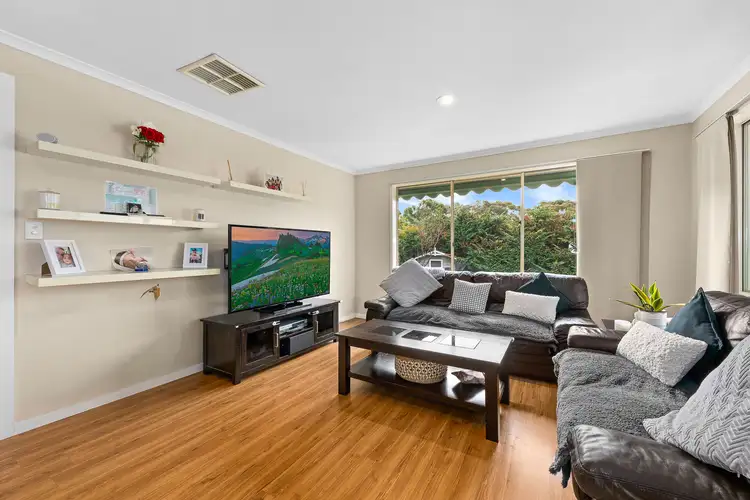 Fifth view of Homely house listing, 5 Caledonia Court, Berwick VIC 3806