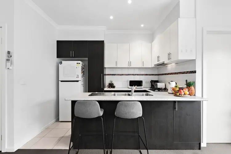Fourth view of Homely townhouse listing, 1/23 Nerissa Grove, Oak Park VIC 3046