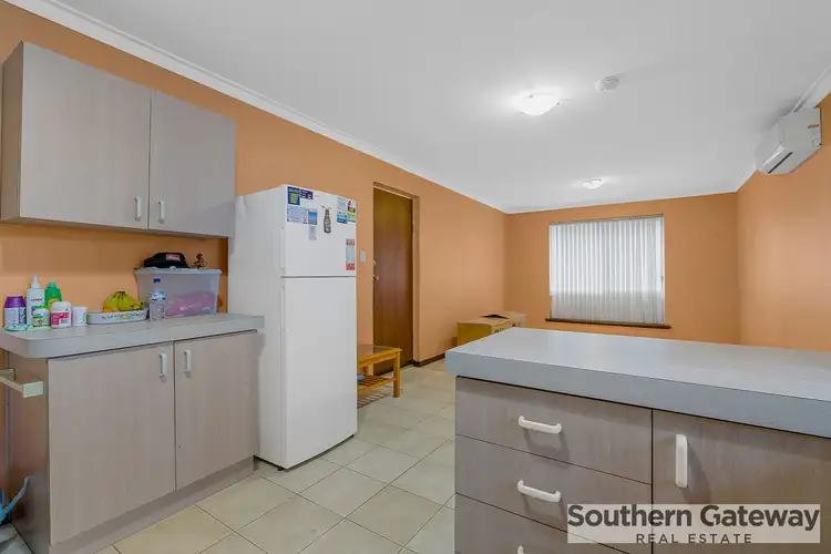 Sixth view of Homely semi-detached listing, 26 Madden Way, Parmelia WA 6167