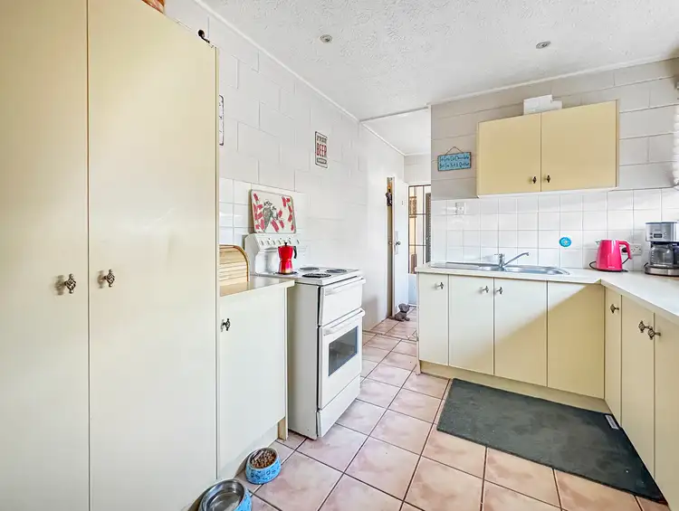 Second view of Homely unit listing, 5/16 Vaughn Street, West End QLD 4810