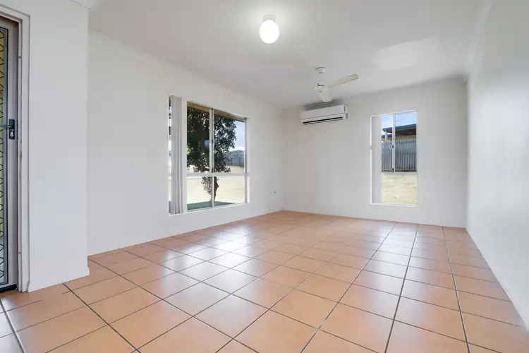 Seventh view of Homely house listing, 8 Saxonvale Court, New Auckland QLD 4680