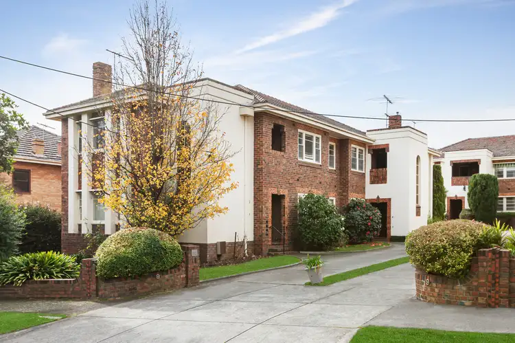 Second view of Homely apartment listing, 2/9 Coppin Grove, Hawthorn VIC 3122
