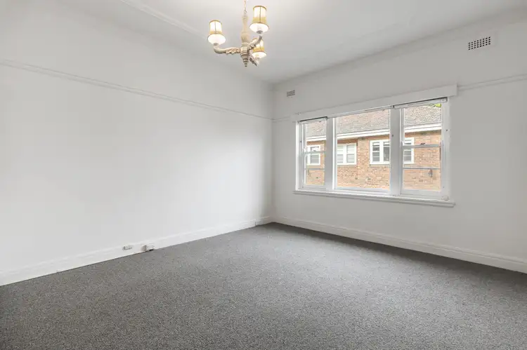 Fifth view of Homely apartment listing, 2/9 Coppin Grove, Hawthorn VIC 3122