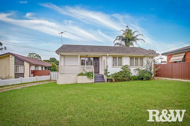 42 & 42A Idriess Crescent, Blackett NSW 2770