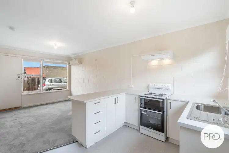 3/8 Belar Street, Howrah TAS 7018