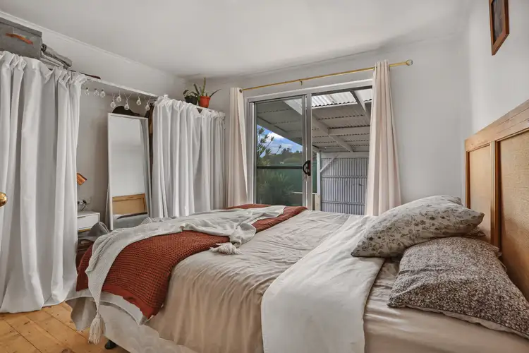Sixth view of Homely house listing, 331 Northcliffe Drive, Berkeley NSW 2506