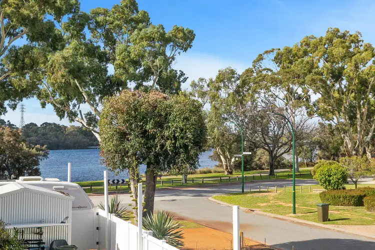 12 Linkwater Street, Shelley WA 6148
