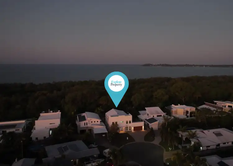 12 Seaside Place, Blacks Beach QLD 4740