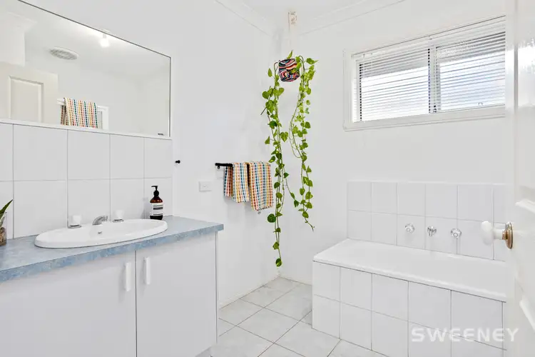 Sixth view of Homely unit listing, 1/4-6 Hosken Street, Altona Meadows VIC 3028