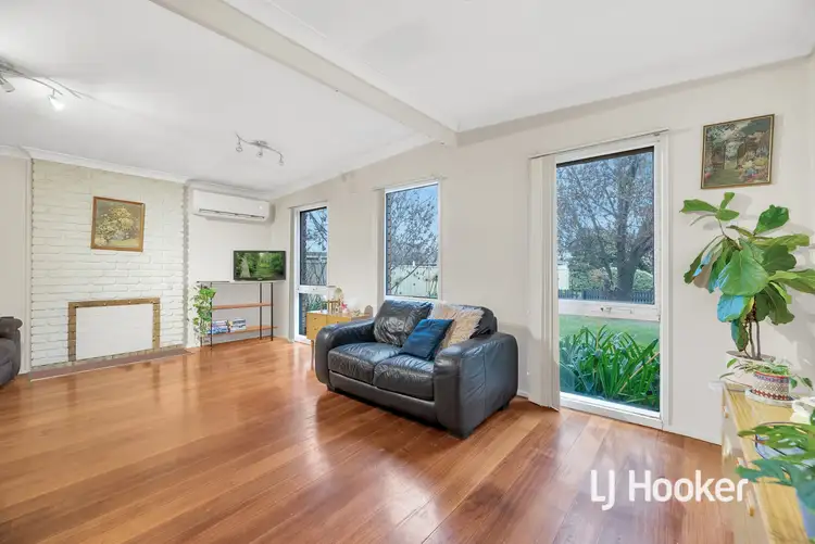 2 Amanda Court, Melton VIC 3337