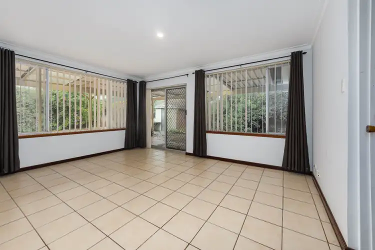 Fifth view of Homely house listing, 7 Chester Court, Orelia WA 6167