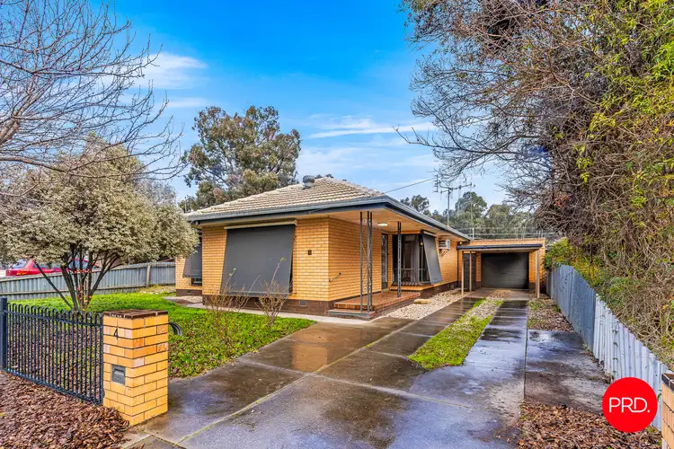 4 Hynam Avenue, Kangaroo Flat VIC 3555