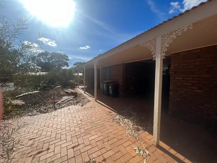 Fifth view of Homely semi-detached listing, 1A and 1B Torrens Court, Roxby Downs SA 5725