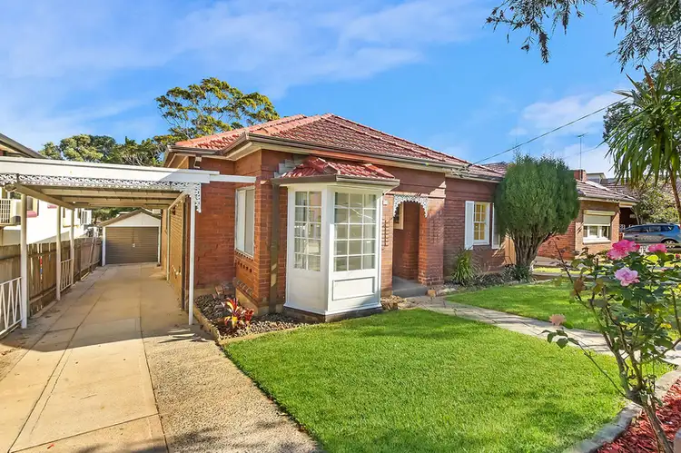 79 Ponyara Road, Beverly Hills NSW 2209