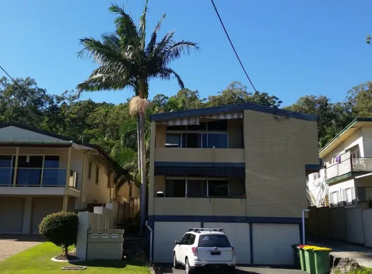 Main view of Homely unit listing, 3/15 Hayle Street, Burleigh Heads QLD 4220