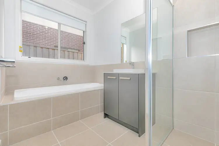 Fifth view of Homely house listing, 17 Naroon Drive, Kalkallo VIC 3064