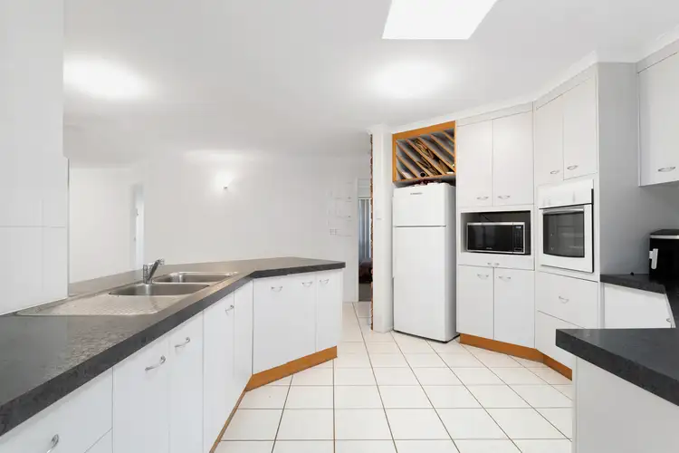 Second view of Homely house listing, 9 Cambridge Avenue, Andergrove QLD 4740