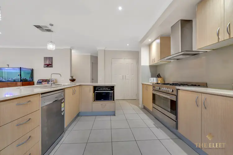 Fifth view of Homely house listing, 6 Crossway Avenue, Tarneit VIC 3029